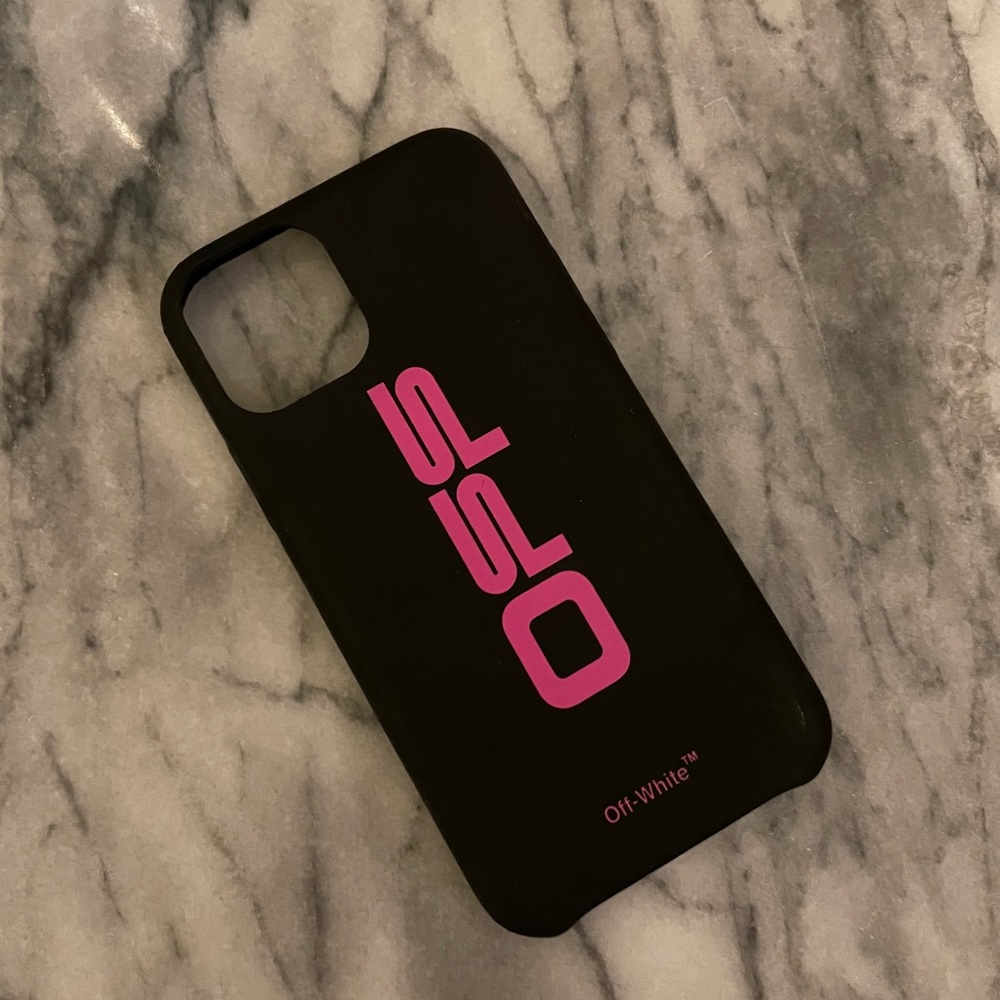OFF-WHITE Wavy Logo iPhone 11 Pro Case